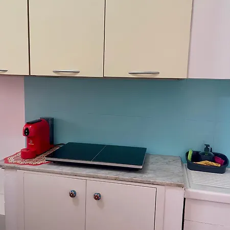 La Casuzza Del Borgo بيت للعطل *